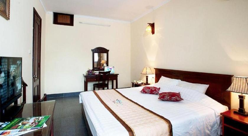 Hai Au Hotel Hai Phong Exterior photo
